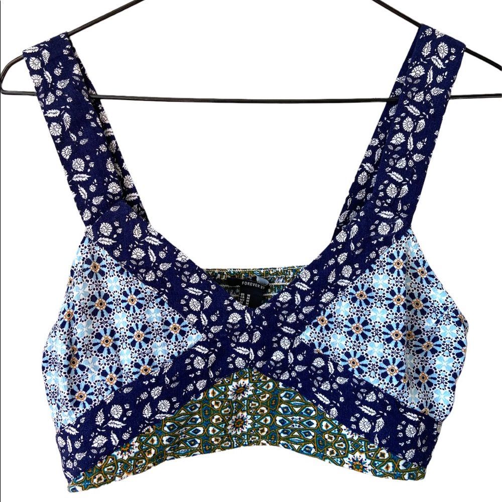 Forever 21 SUMMERY CROP TOP